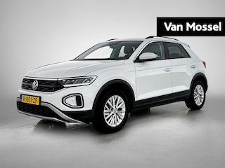 Volkswagen T-Roc 1.5 TSI Life 75 Edition | 150 PK | Automaat | Trekhaak | Digitale cockpitscherm | Parkeersensoren | Achteruitrijcamera | Adaptive Cruise Control | Achteruitrijcamera