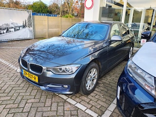 BMW 316i met APK tot 09-2026