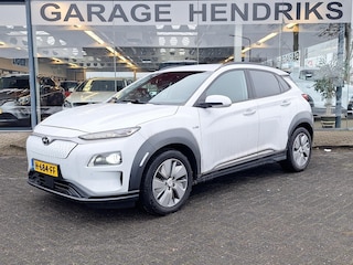 Hyundai Kona EV Fashion 64 kWh | SOH: 89,5%  | LED | Adaptive CC | Blindspot | Stoelverwarming | Camera |