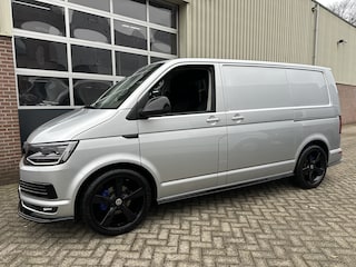 Volkswagen Transporter 2.0 TDI 150pk (chip 185 pk)Aut.L1 4Motion Highline 2 Schuifdeuren,Leer,Navi,Schuifdak,19"Lmv,Enz Enz