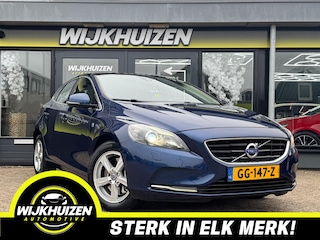 Volvo V40 2.0 D4 Ocean Race met Panorama dak !!! Leder !!! Navigatie !!! Nap !!!