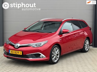 Toyota Auris Touring Sports 1.8 Hybrid Executive | VOLLEDIG DEALER ONDERHOUDEN