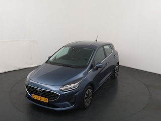 Ford Fiesta EcoBoost Hybrid 125 pk Titanium | Apple Carplay | Clima | Cruise | Parkeersens. | LED | Isofix | Zeer zuinig