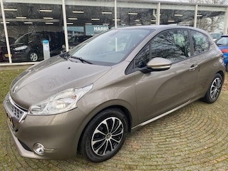 Peugeot 208 1.4 HDI ACTIVE AUTOMAAT