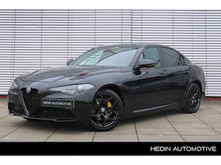 Alfa Romeo Giulia 2.0T Sprint | Face-lift 2021 | Veloce interieur | Apple Carplay / Android Auto | Adapt. Cruise + Lane Assist | Camera | Dealer Onderhouden!