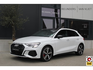 Audi A3 Sportback 45 TFSIe S edition Competition | Pan.Dak | ACC | B&O | Rear View Cam. | Verwarm. Stoelen | Elec. Stoelen |