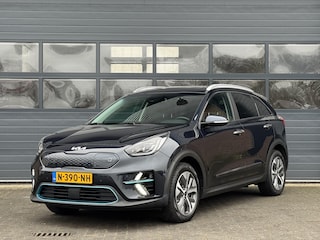 Kia Niro EV E-NIRO EXECUTIVELINE 64 KWH I 100% SOH I 3-FASE I SCHUIF/KANTELDAK I MEMORY SEATS