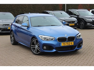 BMW 118i Edition M Sport Shadow High Executive / Alcantara / Navigatie / Parkeerhulp V+A / 18'' / Stoelverwarming / Cruise Control
