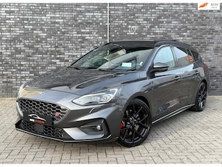 Ford Focus Wagon 2.3 EcoBoost ST-3 Pano|Head-up|B&O|Launch Control|ACC|Camera|Carplay|Blis|Elekt Stoelen|Virtual Dash|VOL OPTIE!!!