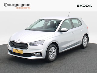 Skoda Fabia 1.0 TSi 110 Pk Automaat Business Edition | Cruise Control | Climate Control | Parkeersensoren | Stoelverwarming | Bluetooth | Carplay | 15 Inch | 33.912 Km!!