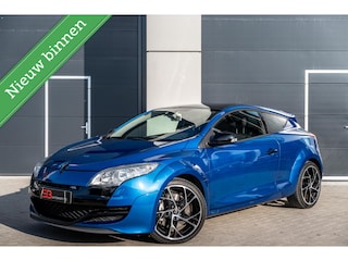 Renault Mégane Coupé 2.0 RS Turbo 250