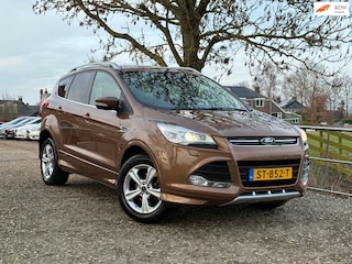 Ford Kuga 1.6 Titanium Plus | Camera + Leder + Cruise Nu € 8.975,-!!!