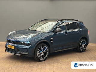 Lynk & Co 01 1.5 Panorama Dak | 20" Lichtmetaal | Parkeersensoren Voor + Achter | Carplay | Elek. Stoelen | Climate | Airco (automatisch) | Apple Carplay/Android Auto|telefoonintegratie premium | Cruise control adaptief met Stop&Go en stuurhulp
