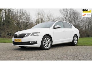 Skoda Octavia 1.0 TSI Greentech Ambition Business Automaat trekhaak