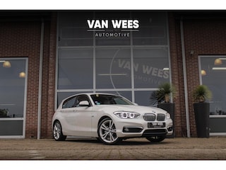 BMW 118i Urban High Executive | Facelift | 2e eigenaar | LED | Stoelverwarming | Sportstuur | Cruise control | Leer | Navigatie | Climate control | Bluetooth | 18 inch | PDC