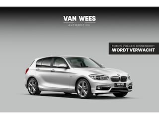 BMW 118i Urban High Executive | Facelift | 2e eigenaar | LED | Stoelverwarming | Sportstuur | Cruise control | Leer | Navigatie | Climate control | Bluetooth | 18 inch | PDC