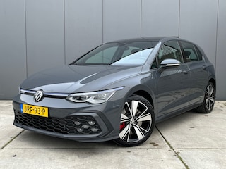 Volkswagen Golf 1.4 eHybrid GTE Plug-In Hybrid 245PK | Adaptive Cruise | Camera | IQ Light | Panoramadak | Trekhaak |