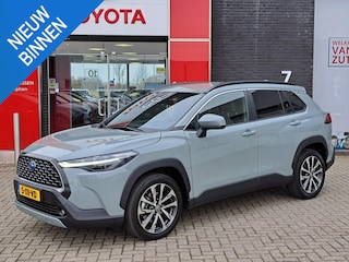 Toyota Corolla Cross 2.0 High Power Hybrid First Edition STOELVERWARMING NAVIGATIE ELEK. ACHTERKLEP