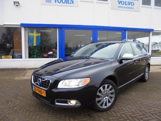 Volvo V70 2.0 D3 LIM. EDITION,AUT,LEDER,17 INCH TREKH, TOPSTAAT!