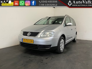 Volkswagen Touran 1.6 Optive II. Clima Cruise. APK 02-2027!