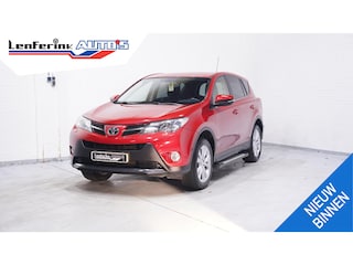 Toyota RAV4 2.2D Executive Business 4WD NAP Navi Clima Camera Leder/alcantara Trekhaak 2.000 kg trekgewicht