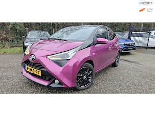 Toyota Aygo 1.0 VVT-i x-cite 5Drs AUTOMAAT Airco Camera Carplay® Dealer oh