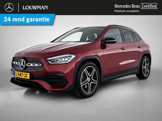 Mercedes-Benz GLA 200 Business Solution AMG 5 spaaks lichtmetalen velgen | Navigatie | MBUX wide screen | Parking support met camera achter | Trekhaak | Inclusief 24 maanden MB Certified garantie voor Europa.