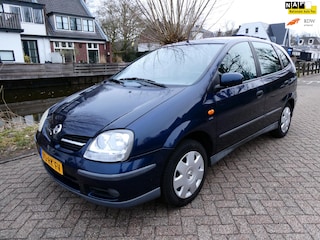 Nissan Almera Tino 1.8 Visia 116pk Clima Trekhaak 1250kg. Hoge zit
