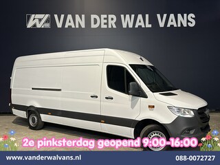 Mercedes-Benz Sprinter 317 CDI 170pk L3H2 Euro6 Airco | 360 graden Camera | Navigatie | Apple Carplay | Cruisecontrol Android Auto, Stoelverwarming, Chauffeursstoel, 270 Graden Achterdeuren, Parkeersensoren, Bijrijdersbank