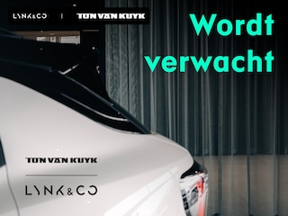 Lynk & Co 01 1.5 / Carplay / Camera / Adaptive Cruise / Panoramadak / Dodehoekdetectie / Stoelverwarming / Autom. bestuurdersstoel / Navi