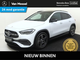 Mercedes-Benz GLA 200 Business Solution AMG Panoramadak / Keyless / Memory Seats / Nightpakket / Parkeercamera /