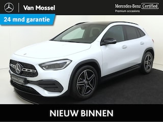 Mercedes-Benz GLA 200 Business Solution AMG Panoramadak / Keyless / Memory Seats / Nightpakket / Parkeercamera /
