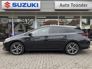 Toyota Auris Touring Sports 1.2T Dynamic