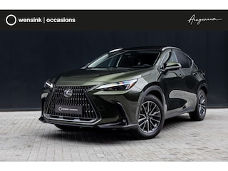 Lexus NX 450h+ AWD Luxury Line | SOH 100% | NL Auto | Trekhaak | Panoramadak | Ele.verstelbare stoelen + Geheugen | Stuur/Stoelverwarming | 360 Camera | DAB | Navigatie | Adaptieve Cruise Control | Ele. kofferdeksel |