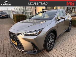Lexus NX 450h+ E-FOUR Executive Line