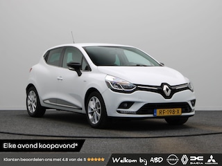Renault Clio 90pk TCe Limited | Cruise control | Airco | Parkeersensoren achter | Lichtmetalen velgen |