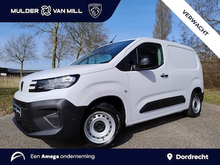 Peugeot Partner L1 50 kWh 136pk | 8 jaar garantie | 0% financial lease | Apple Carplay | Android Auto | Multimedia | Achteruitrijcamera | Parkeersensoren achter | Digital cockpit | Stuurwielbediening | Bestuurdersstoel comfort | Armsteun | van €29.625 voor €25.799