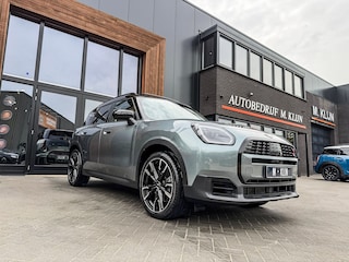 Mini Countryman 2.0 S ALL4 Classic M Plus 218pk/Trekhaak/Navi/19"Jcw/Pano/Btw