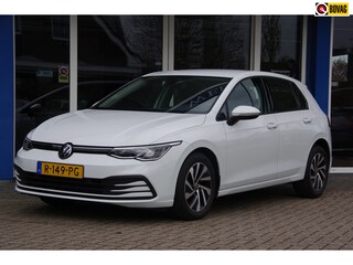 Volkswagen Golf 1.0 TSI Navigatie PDC Carplay Lane-assist 19inch