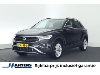 Volkswagen T-Roc 1.5 TSI 150pk DSG Life Edition Trekhaak Camera Navigatie ACC Carplay Keyless Led