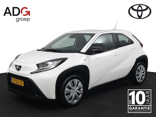 Toyota Aygo 1.0 VVT-i MT Play | Parkeer Camera | Adaptieve Cruise control | Apple Carplay |