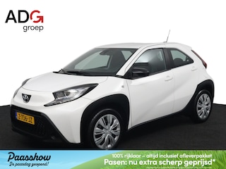 Toyota Aygo 1.0 VVT-i MT Play | Parkeer Camera | Adaptieve Cruise control | Apple Carplay |