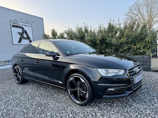 Audi A3 Limousine 1.4 TFSI Proline S Leer|Xenon|Cruis|Media Zwart