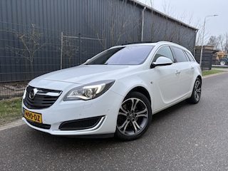 Opel Insignia Sports Tourer 1.6 T Cosmo / AUTOMAAT / PANORAMADAK / NAVI / 162dkm!
