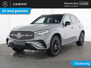 Mercedes-Benz GLC 300 e 4MATIC AMG Plug-In Hybride AMG | Night Pakket | Panorama Schuif-Kanteldak | Trekhaak | Alarm klasse 3 | Head-up-Display | Stuur en stoelverwarming. Inclusief 24 maanden MB Certified garantie voor Europa.