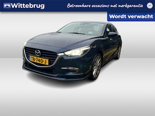 Mazda 3 2.0 SkyActiv-G 120 GT-M / Navigatie / Camera / Parkeer sensoren V+A  / Leder / Stoel+stuur verwarming /