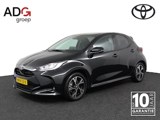 Toyota Yaris 1.5 Hybrid 115 Dynamic | Parkeersensoren | Stoel / Stuurverwarming | Dodehoek detectie |