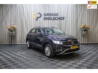 Volkswagen T-Roc 1.5 TSI Life Edition|Carplay|Stoelver|Trekhaak|Navi