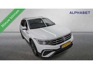 Volkswagen Tiguan 1.5 TSI Life Business | Camera | Stoelverwarming |