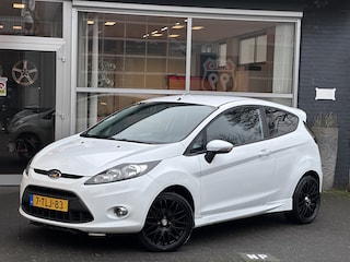 Ford Fiesta 1.25 Trend AIRCO / SCHERM / FOX EXHAUST / LM VELGEN